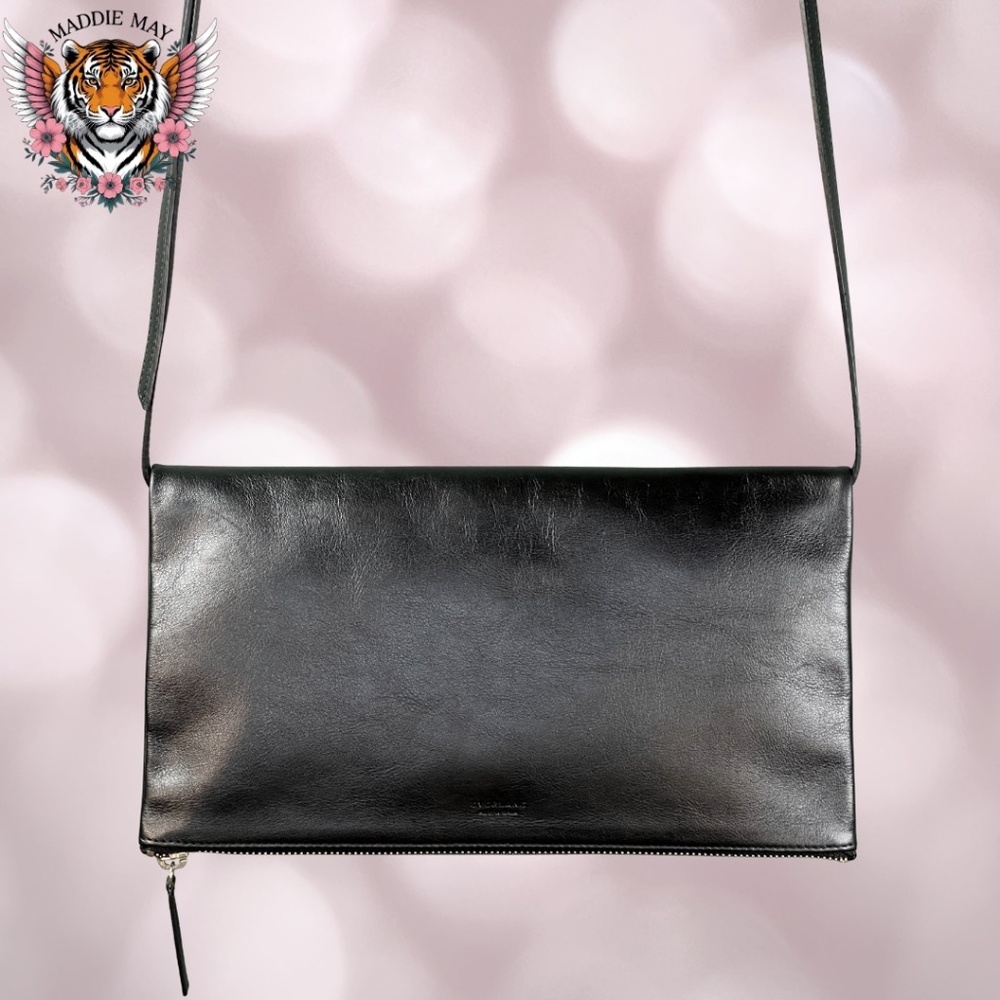 🌟Everlane: Leather Foldover Crossbody (Black)🌟